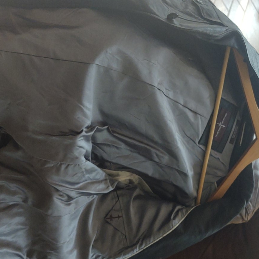 Leather Jacket - Picture 6 of 6